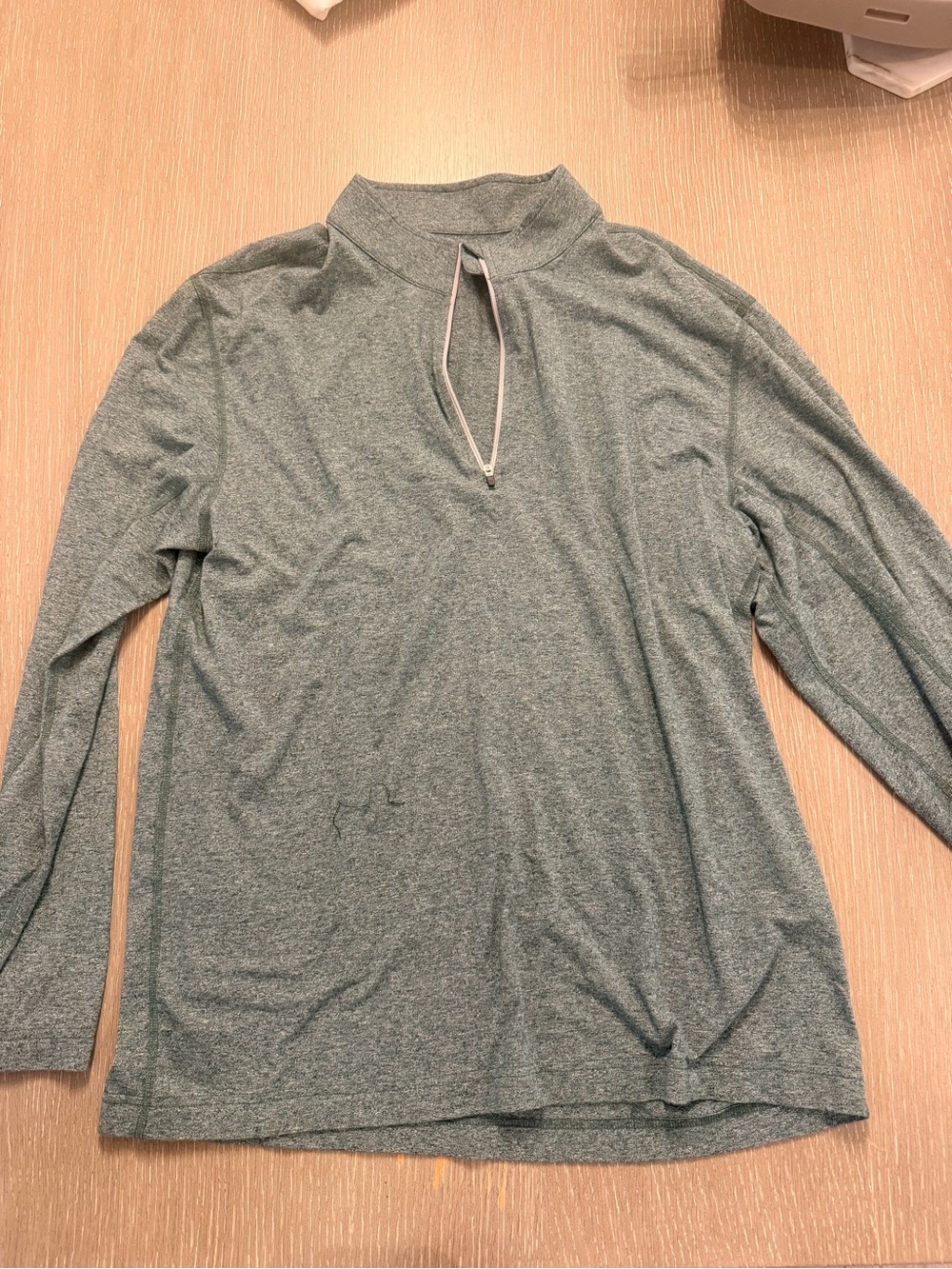 Keyhole Mock Neck Long Sleeve Top in Seafoam